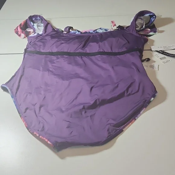 NWT LA BLANCA 22W one piece swimsuit purple with floral print - Picture 8 of 11